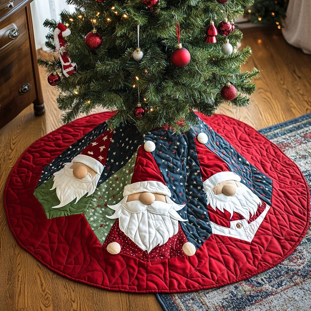 Christmas Gnome TAI021024085 Quilted Tree Skirt