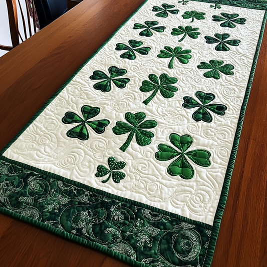 Shamrock TAI121024006 Quilted Table Runner