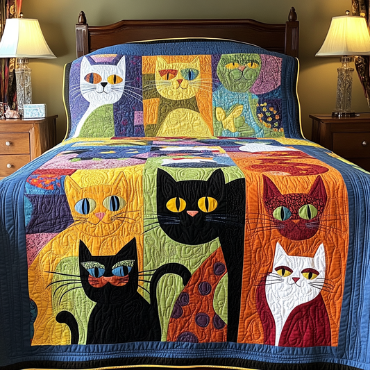 Cat TAI041024428 Quilt Blanket