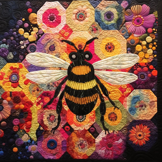 Bee TAI260224030 Quilt Blanket