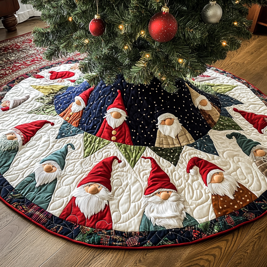 Christmas Gnome TAI021024072 Quilted Tree Skirt