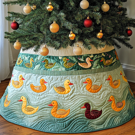 Duck DAI221024314 Quilted Tree Skirt