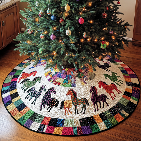 Horse TAI041024122 Quilted Tree Skirt