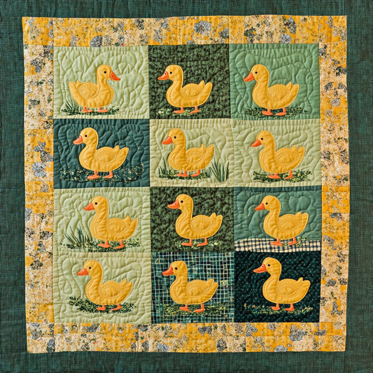 Duckling DAI221024128 Quilt Blanket