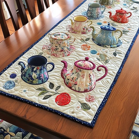 Teapot TAI041024242 Quilted Table Runner