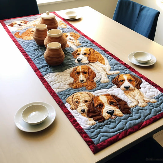 Beagle TAI060123100 Quilted Table Runner