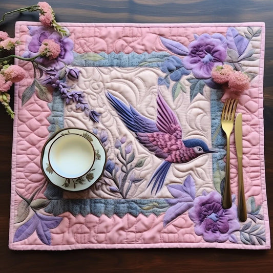 Hummingbird TAI040124239 Quilted Placemats