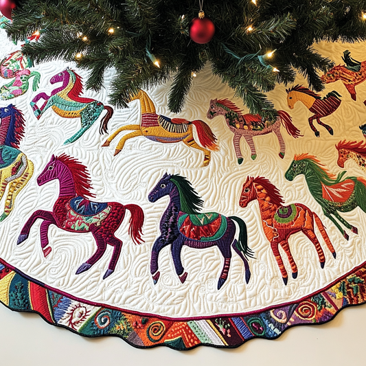 Horse TAI091024271 Quilted Tree Skirt