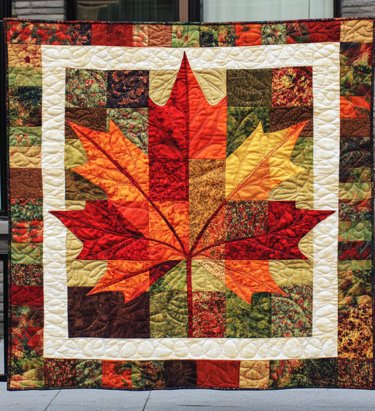 Maple Leaf DAI040225058 Quilt Blanket
