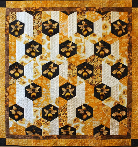 Bee TAI240424109 Quilt Blanket