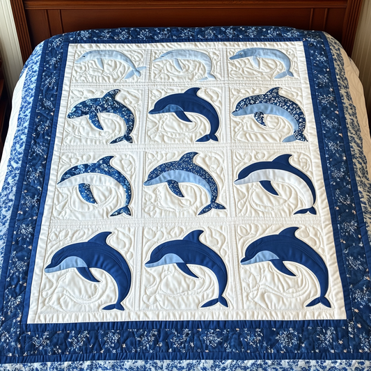Dolphin DAI190225035 Quilt Blanket