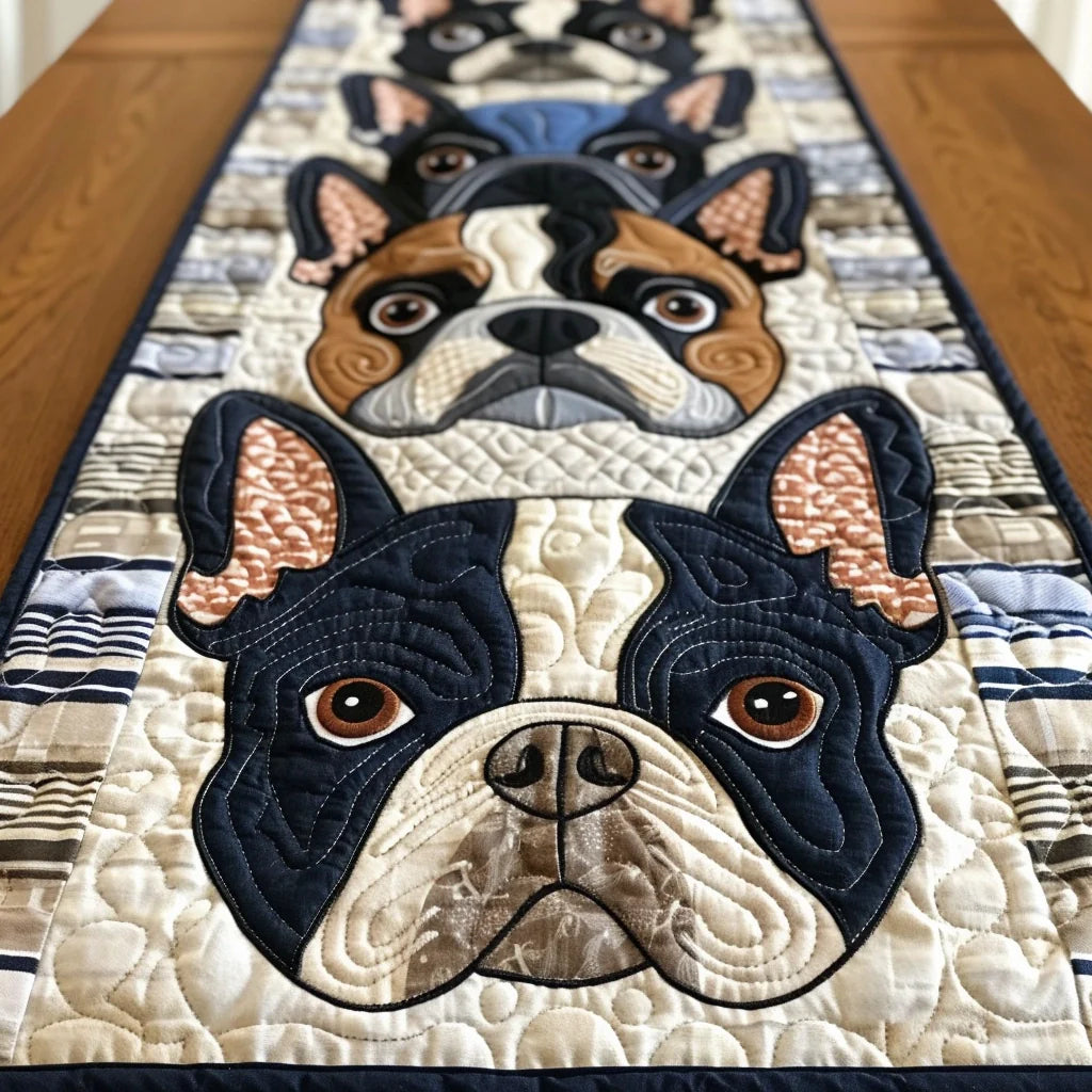 Bulldog TAI020324011 Quilted Table Runner