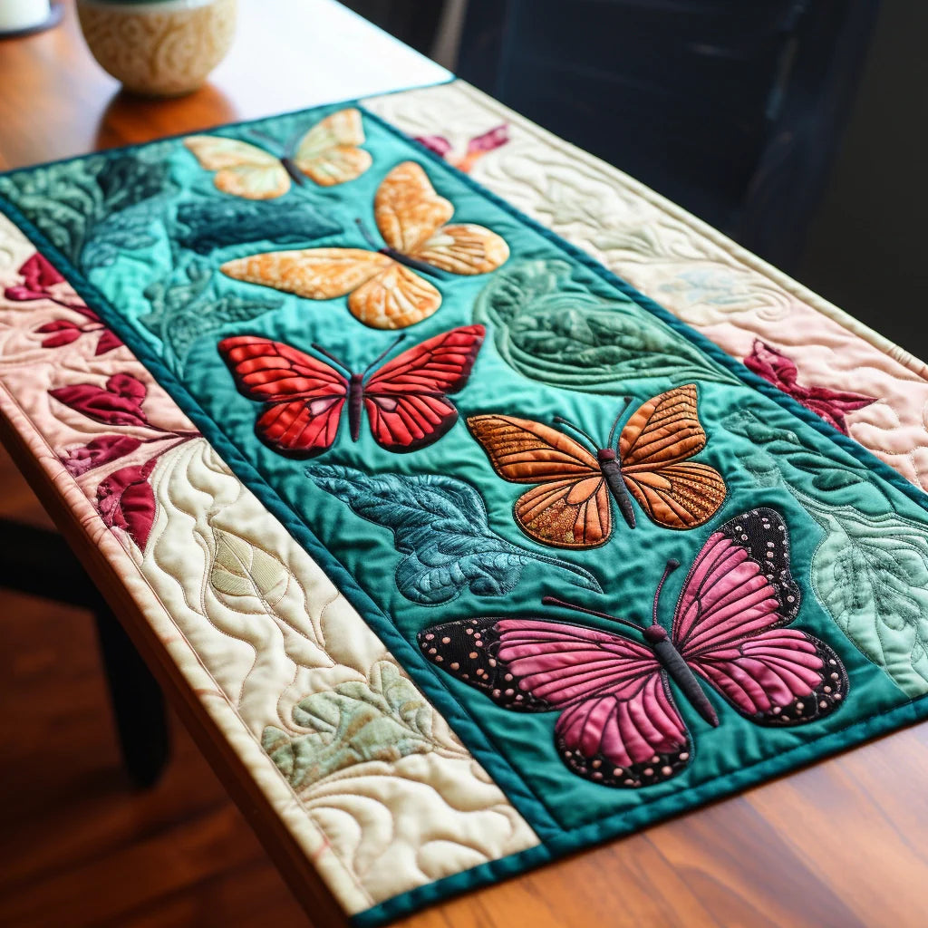 Butterfly TAI13122352 Quilted Table Runner