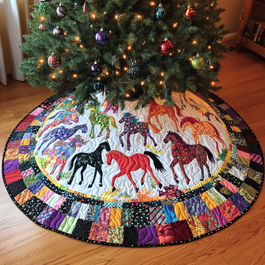 Horse TAI041024120 Quilted Tree Skirt