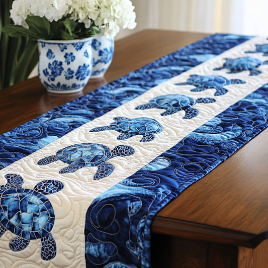 Sea Turtle TAI141124273 Quilted Table Runner