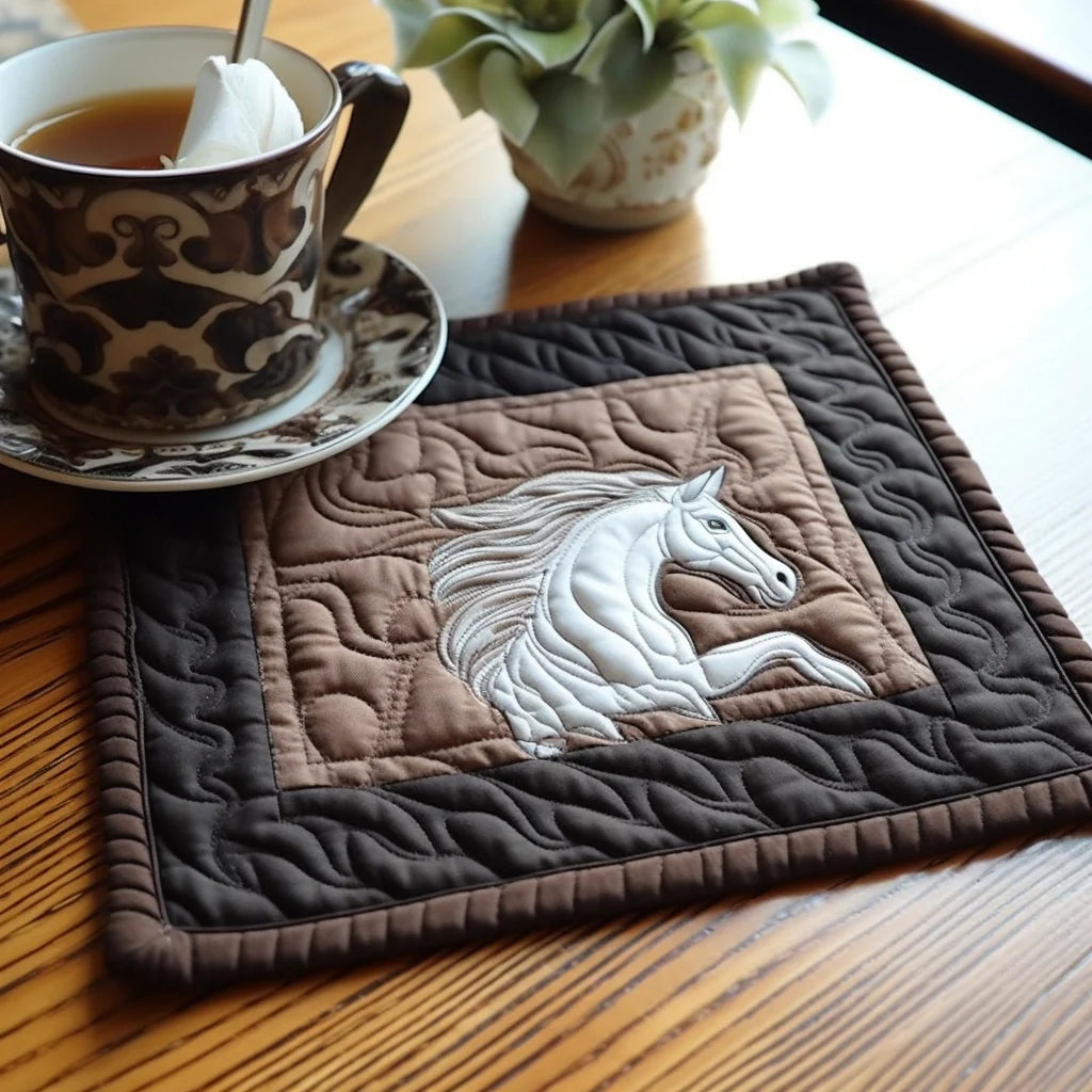 Horse TAI040124305 Quilted Placemats