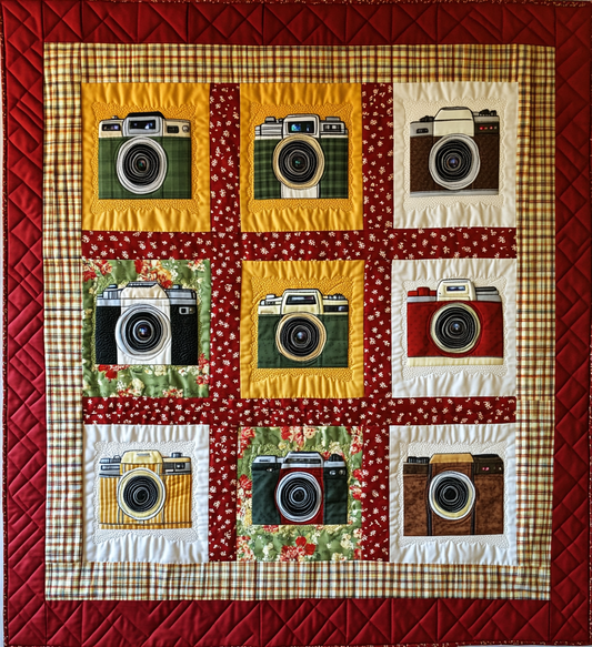 Camera DAI150125004 Quilt Blanket