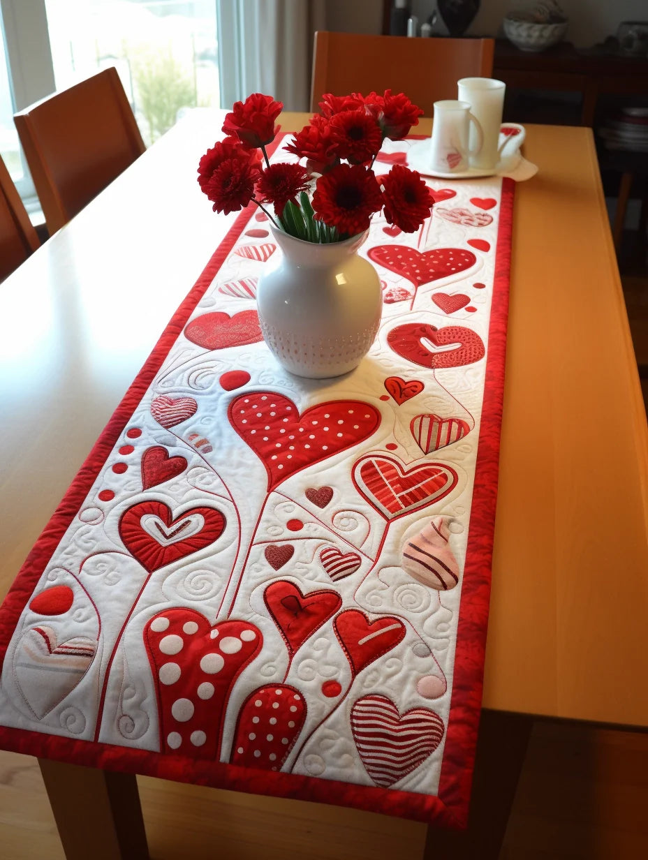 Heart TAI260224418 Quilted Table Runner