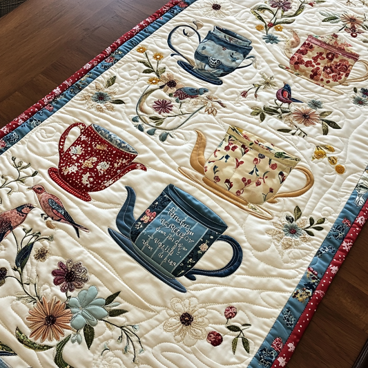 Teapot TAI041024300 Quilted Table Runner