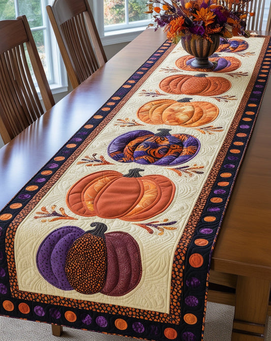 Pumpkin NTA281024295 Quilted Table Runner