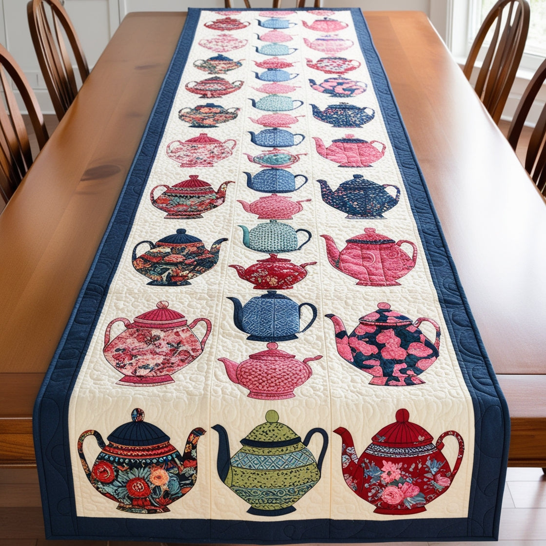 Teapot NTA041124672 Quilted Table Runner